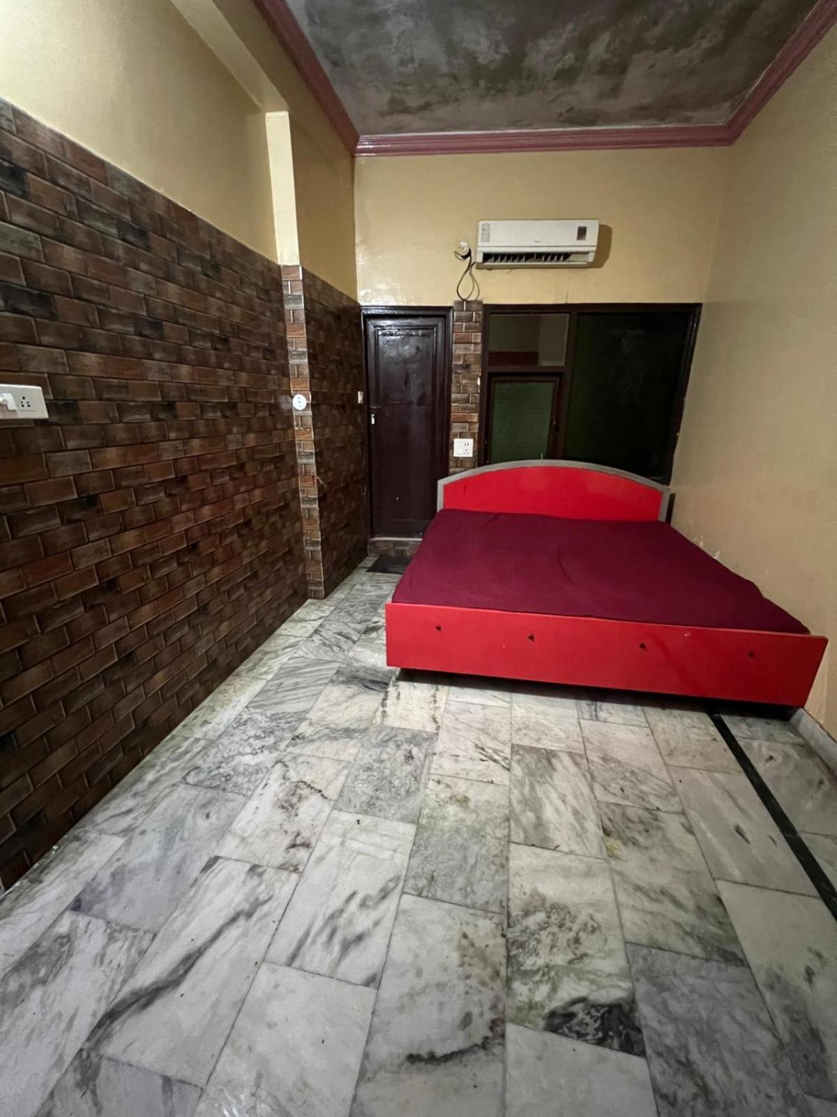 Hotel Skylark Amritsar Exterior foto